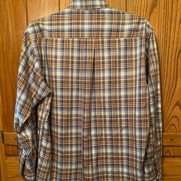 Men’s button up shirt. - Picture 3 of 6